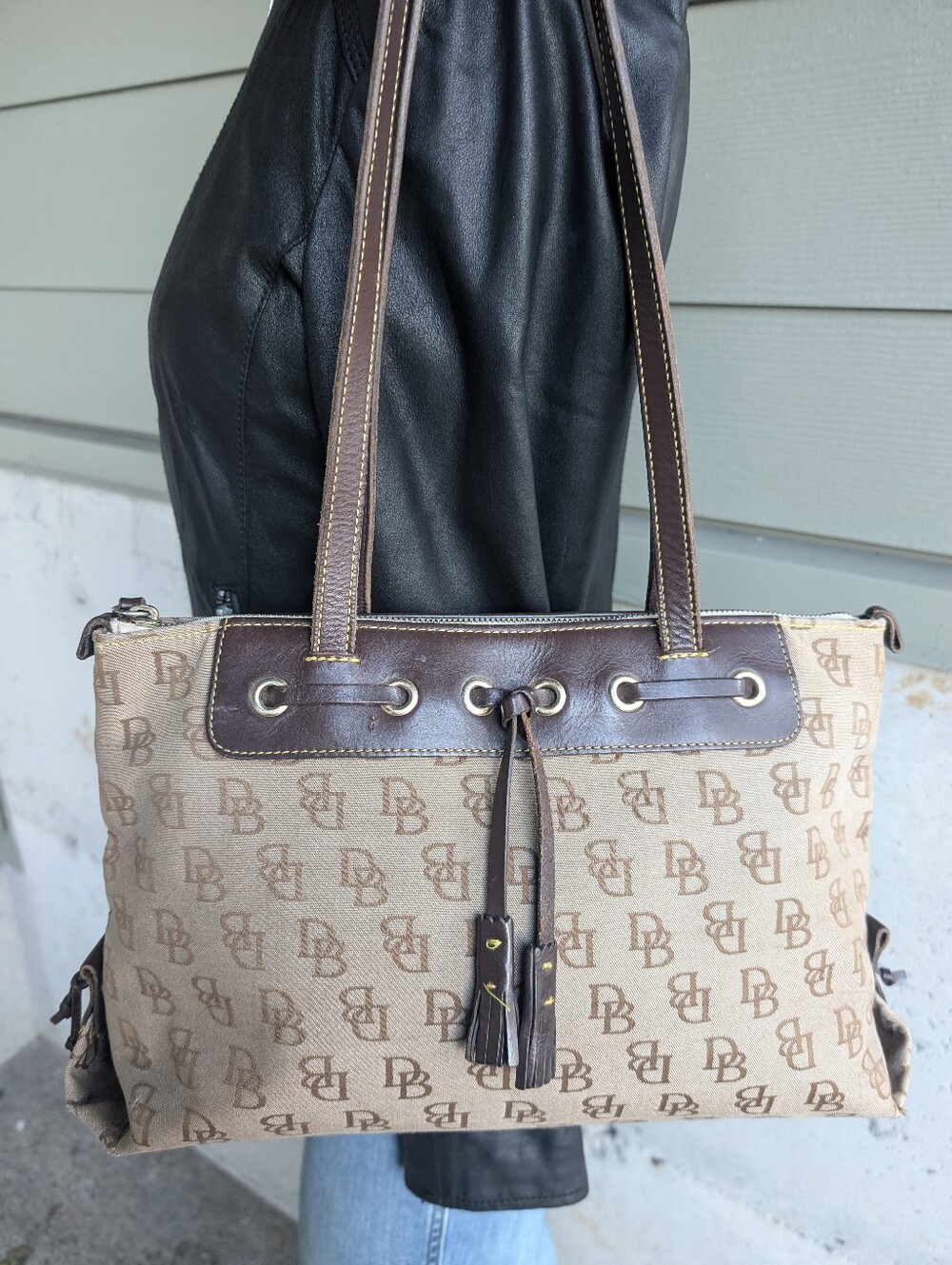 Dooney & Bourke Large Tassell Signature Bag